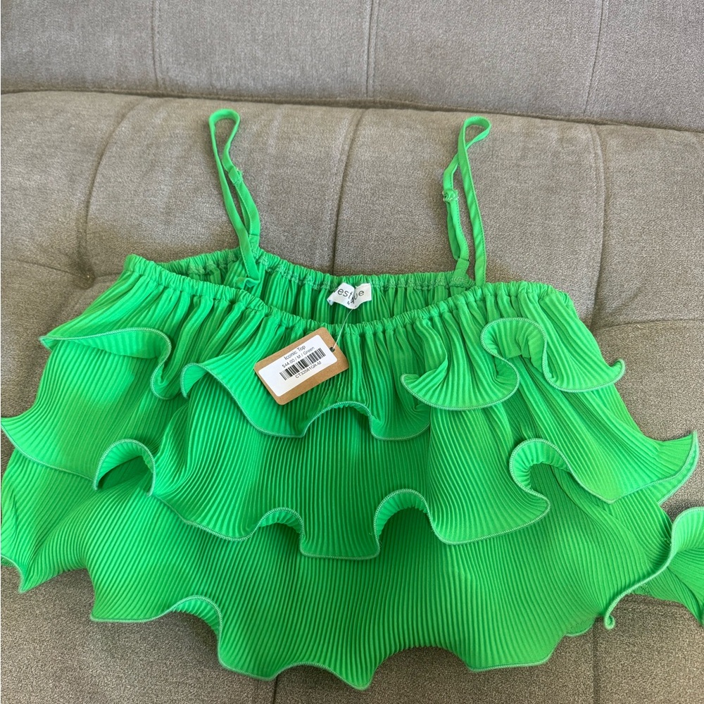 Vestique ruffle lime green top